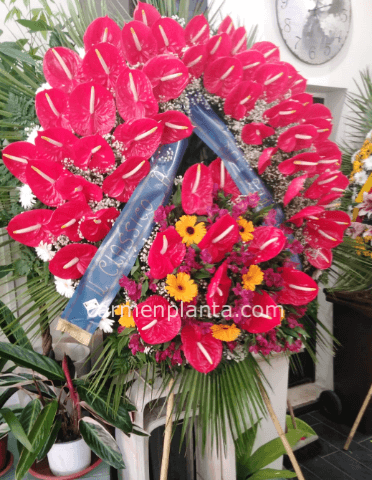 Corona funebre tonalità rossa