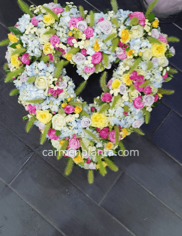 Cuore di rose assortite